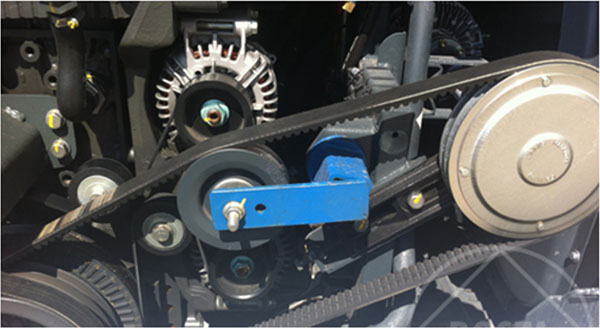ベルトテンショナー写真